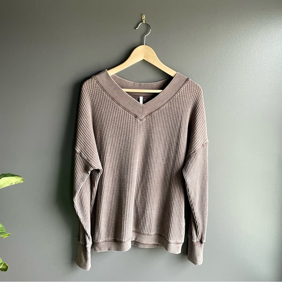 Z Supply Tops - Z Supply Thermal Waffle Knit Top Size Large